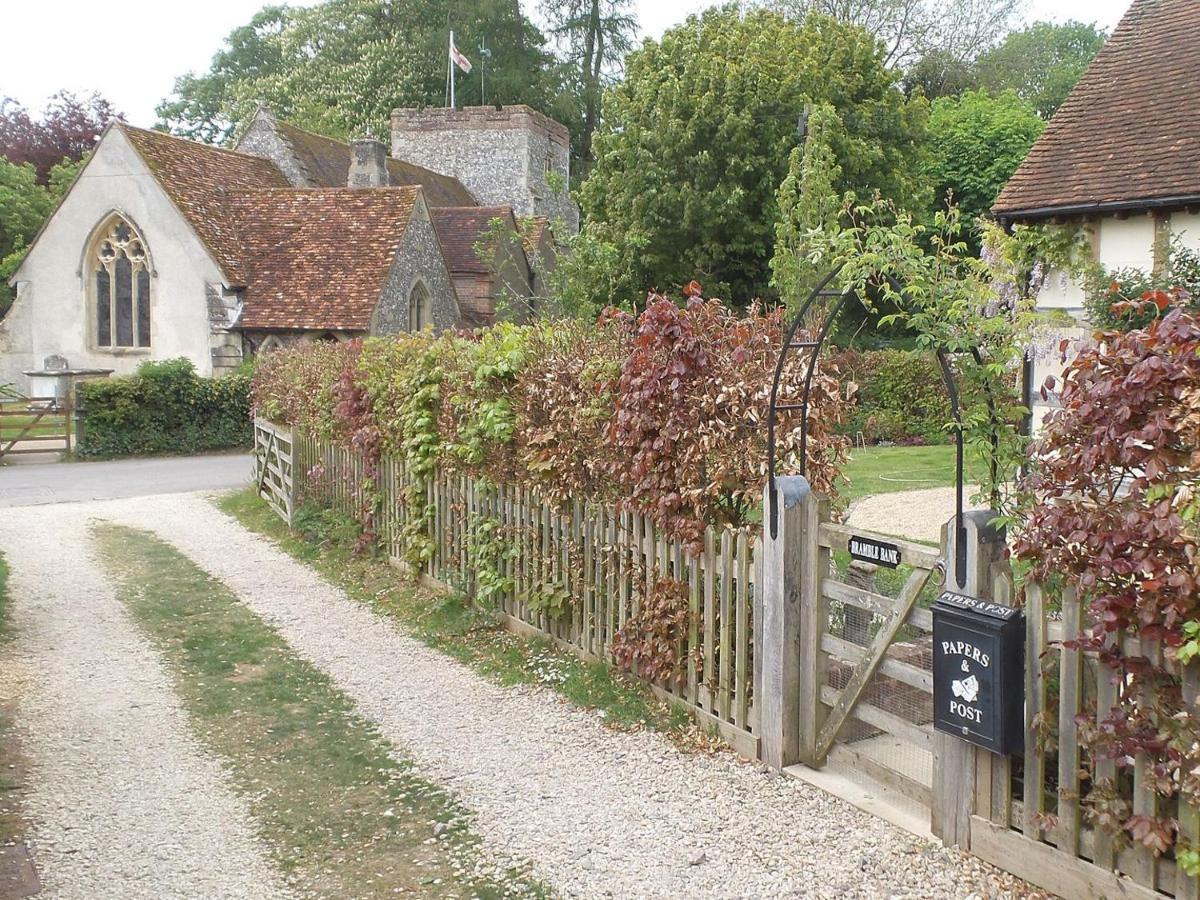 The Cart Shed Villa Ibstone Exterior photo